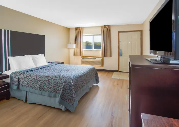 Hotel Days By Wyndham Le Roy/bloomington Southeast Le Roy